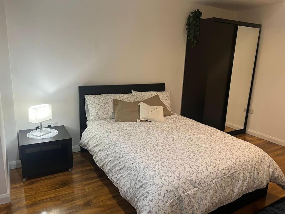 Appartamento Perfect For Families And Friends - 2 Bedroom In - Peckham Londra